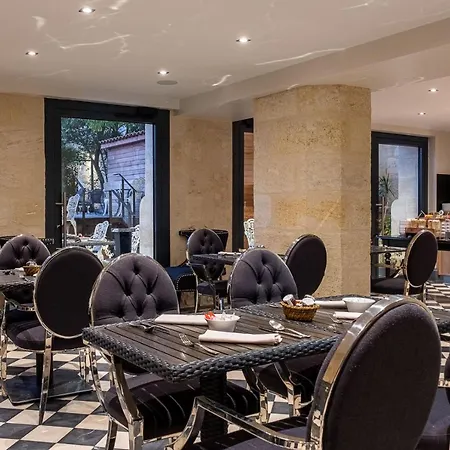 酒店 Le Palais Gallien &