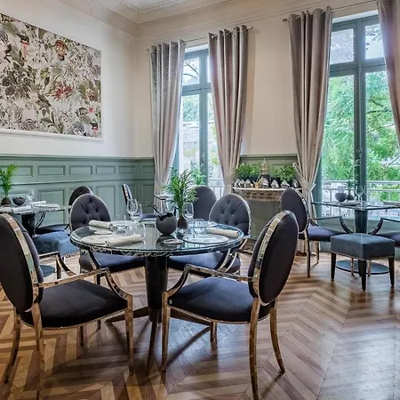 酒店 Le Palais Gallien & 5*